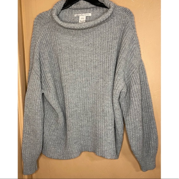 American Rag Grey Oversized Turtleneck Sweater - Picture 3 of 5